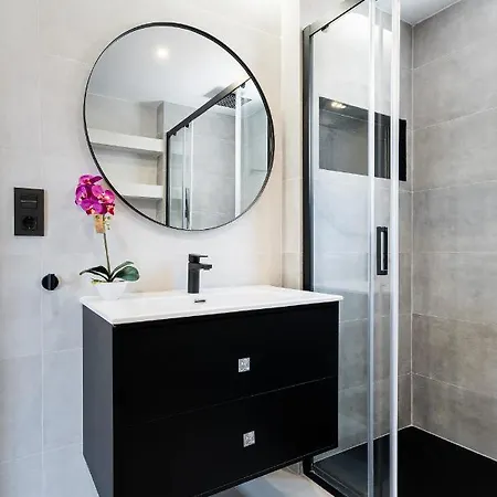 Modern San Pascual Apartament